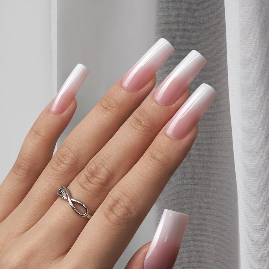Monochromatic-nails