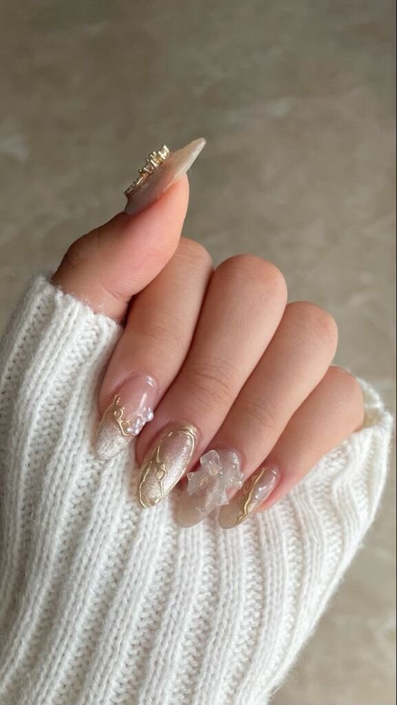 Mother of Pearl Shell Inlay Effect Nails